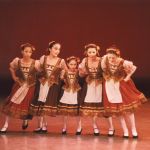 「ロシア民族舞踊より」
ポーリャンカ