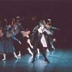 オデールの正体をしりざわめく宮殿の客人たち