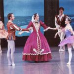 フェブ隊長 リス 王妃