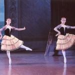 エスメラルダ4人のタンバリンの踊り