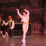 エスパ―ダの踊り