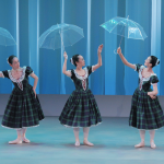 雨の日の女子校