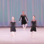 平野早紀 岡田瑛里子