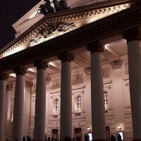 -15°Cの中でそびえたつボリショイ劇場